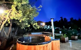 Cabaña en Tunquén con parrilla, fogón, piscina y bosque